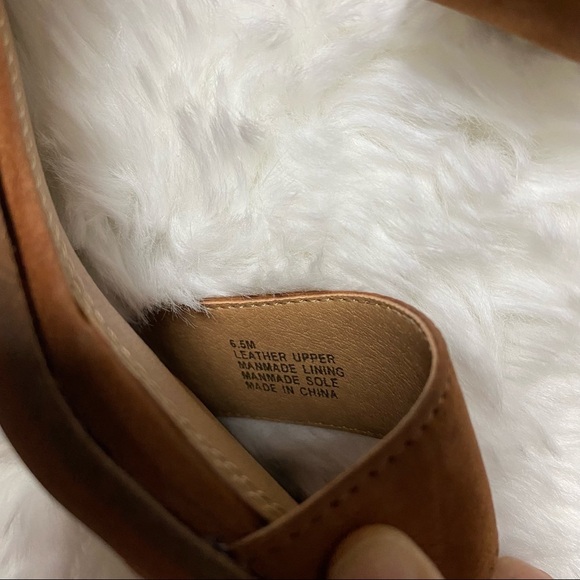 Gianni Bini Block Heel Sandals Ankle Strap in Brown Size 6.5 - Picture 3 of 8